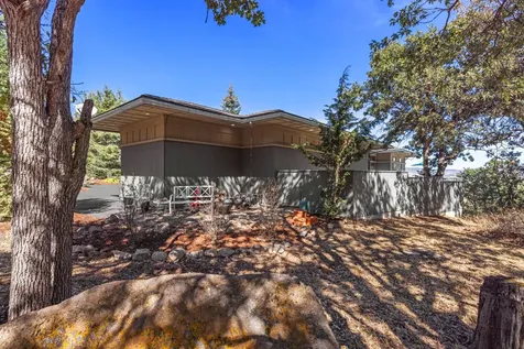 10109 Cinnamon Teal Drive Klamath Falls OR 97601