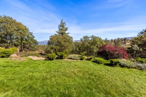 10109 Cinnamon Teal Drive Klamath Falls OR 97601