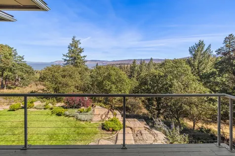 10109 Cinnamon Teal Drive Klamath Falls OR 97601