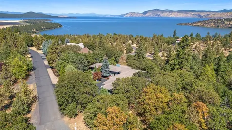 10109 Cinnamon Teal Drive Klamath Falls OR 97601