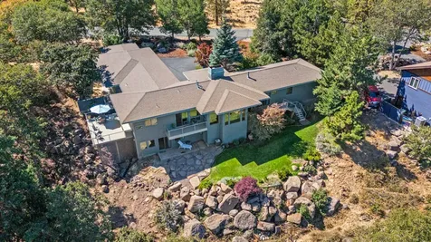10109 Cinnamon Teal Drive Klamath Falls OR 97601