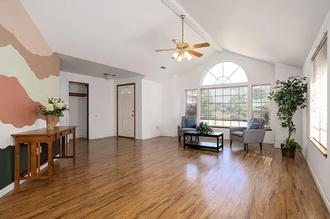 1752 Louise Avenue Medford OR 97501