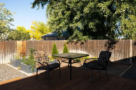 1739 SW 27th Street Redmond OR 97756