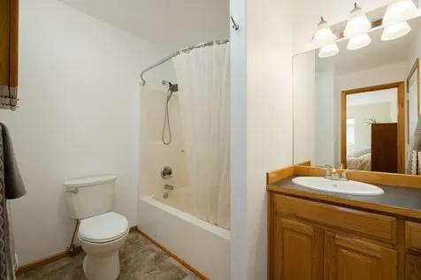 1739 SW 27th Street Redmond OR 97756