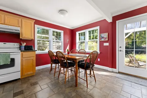 1241 NW Lawnridge Avenue Grants Pass OR 97526