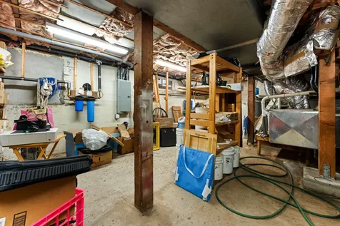 1241 NW Lawnridge Avenue Grants Pass OR 97526