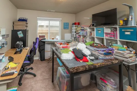 2424 NW Hazelwood Avenue Redmond OR 97756