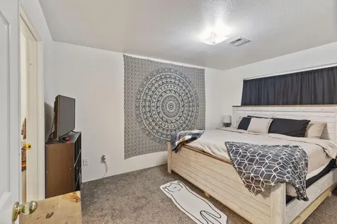 2921 Galaxy Way Grants Pass OR 97527