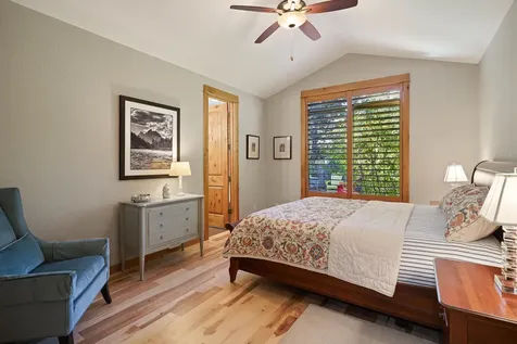 60809 Whitney Place Bend OR 97702