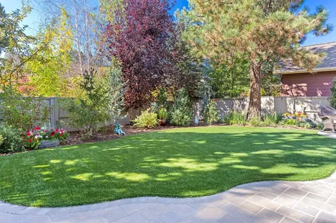 60809 Whitney Place Bend OR 97702