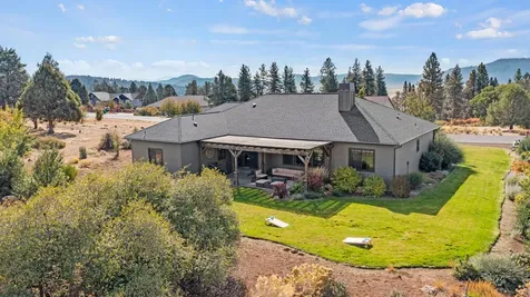 11845 Crossbill Drive Klamath Falls OR 97601