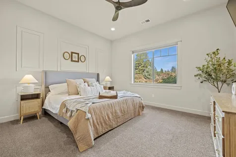 11845 Crossbill Drive Klamath Falls OR 97601