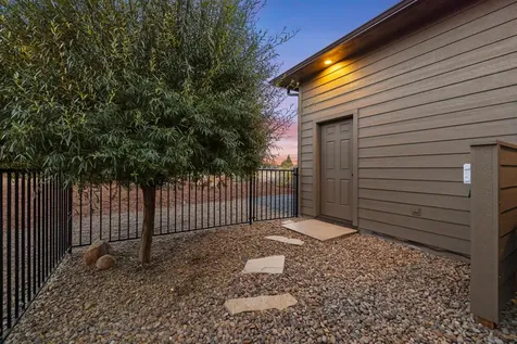 11845 Crossbill Drive Klamath Falls OR 97601