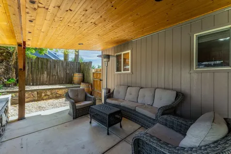 230 W Park Street Grants Pass OR 97527
