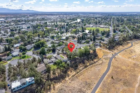 637 NW Canyon Drive Redmond OR 97756