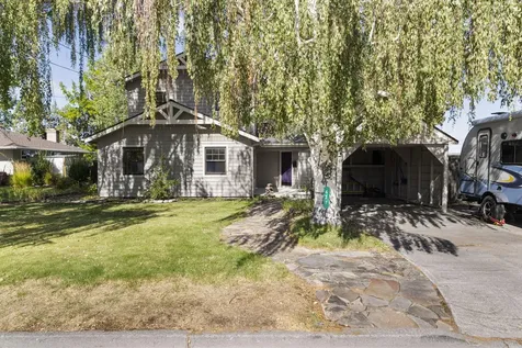 637 NW Canyon Drive Redmond OR 97756