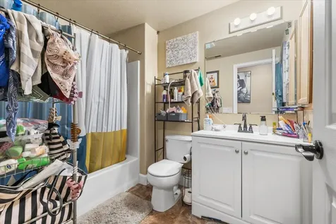 713 Halvorsen Street Medford OR 97501