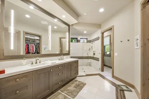 880 Rogue Wood Drive White City OR 97503