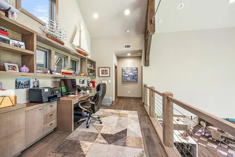 880 Rogue Wood Drive White City OR 97503