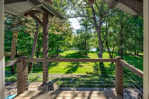 880 Rogue Wood Drive White City OR 97503