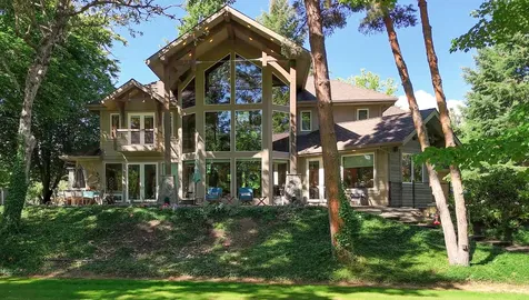 880 Rogue Wood Drive White City OR 97503
