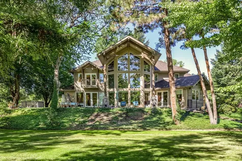 880 Rogue Wood Drive White City OR 97503
