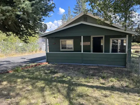 311 N Lalakes Avenue Chiloquin OR 97624