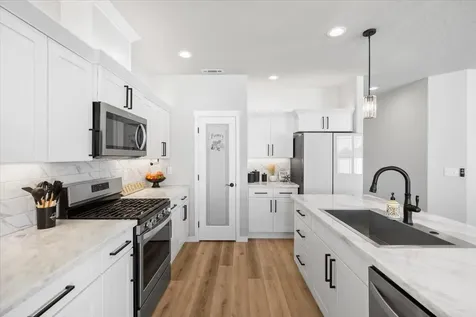 3769 Nicholas Way White City OR 97503