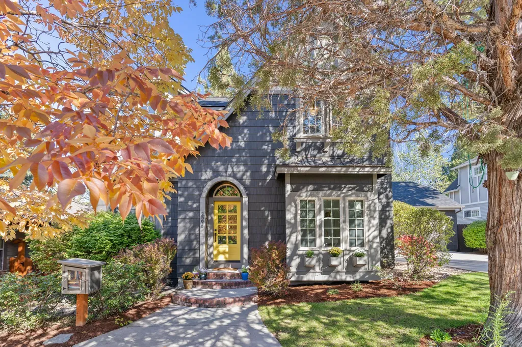 2596 NW Shields Drive Bend OR 97703