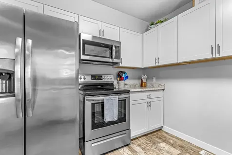 720 N 3rd Street Central Point OR 97502
