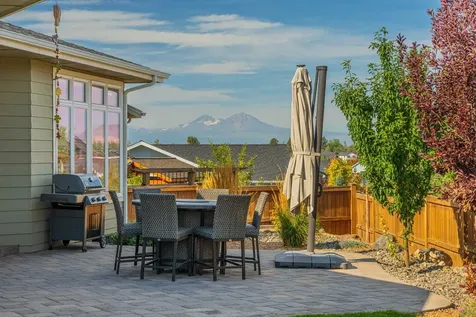 4549 SW Zenith Point Court Redmond OR 97756