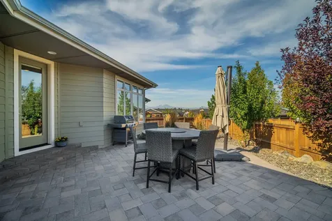 4549 SW Zenith Point Court Redmond OR 97756