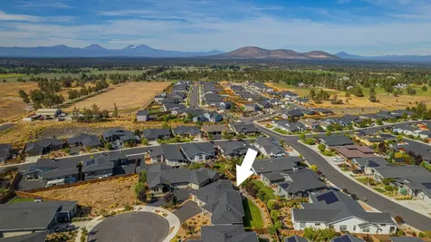 4549 SW Zenith Point Court Redmond OR 97756
