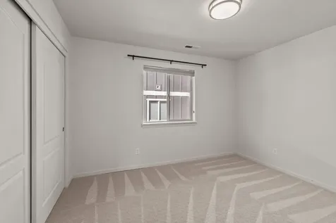 21183 Clairaway Avenue Bend OR 97702