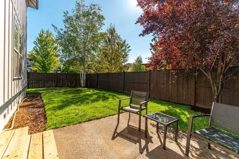 21183 Clairaway Avenue Bend OR 97702