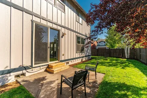 21183 Clairaway Avenue Bend OR 97702