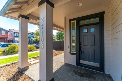 21183 Clairaway Avenue Bend OR 97702