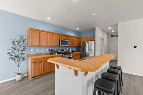 21183 Clairaway Avenue Bend OR 97702
