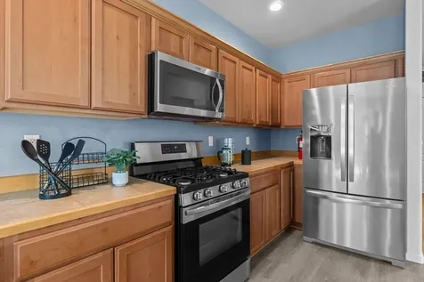 21183 Clairaway Avenue Bend OR 97702