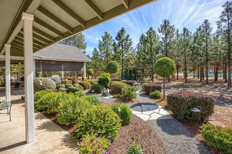 385 Kaneeta Lane Grants Pass OR 97526
