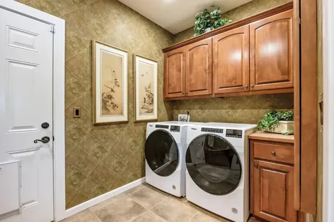 385 Kaneeta Lane Grants Pass OR 97526