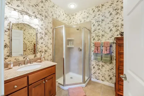 385 Kaneeta Lane Grants Pass OR 97526