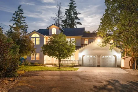 780 S Espey Road Grants Pass OR 97527