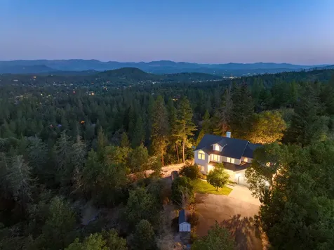 780 S Espey Road Grants Pass OR 97527