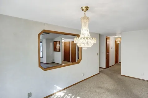 3090 Waterford Court Medford OR 97504