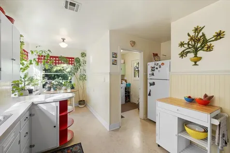 18 Highland Drive Medford OR 97504