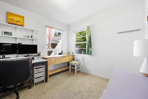 18 Highland Drive Medford OR 97504
