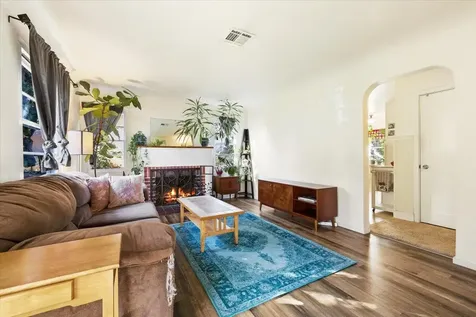 18 Highland Drive Medford OR 97504