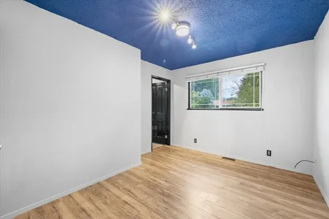 230 Glen Drive Grants Pass OR 97526