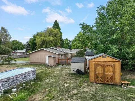 230 Glen Drive Grants Pass OR 97526